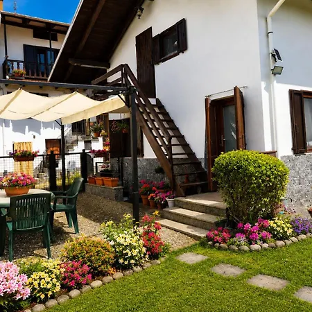 Vivere Alpine Retreat - Oasi Zegna - Mountain Views - Fireplace - Private Garden * Camandona